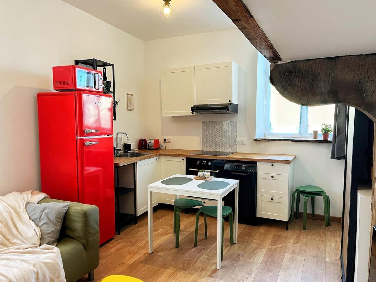 Studio Chic Au Style Retro Moderne Saint-Genix-sur-Guiers Luaran gambar