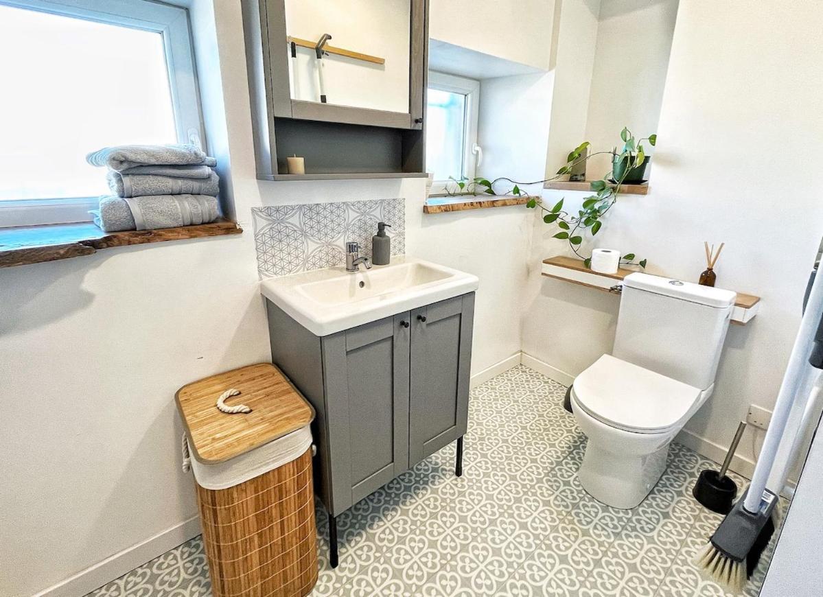 Studio Chic Au Style Retro Moderne Saint-Genix-sur-Guiers Luaran gambar