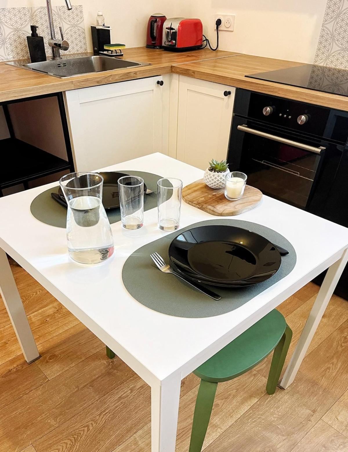 Studio Chic Au Style Retro Moderne Saint-Genix-sur-Guiers Luaran gambar