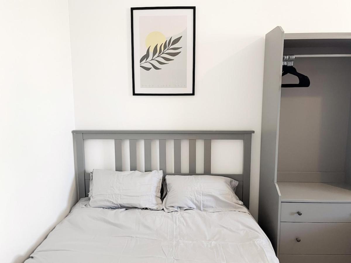 Studio Chic Au Style Retro Moderne Saint-Genix-sur-Guiers Luaran gambar