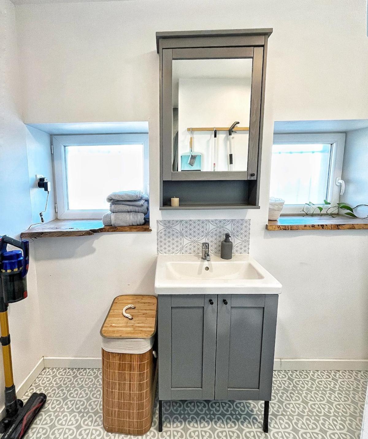 Studio Chic Au Style Retro Moderne Saint-Genix-sur-Guiers Luaran gambar